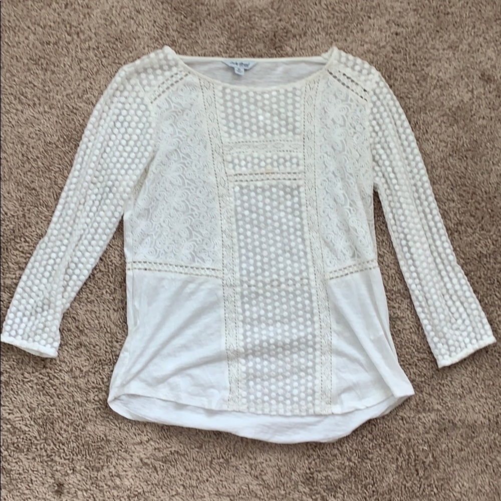 Lucky brand cute lace three quarter shirt.